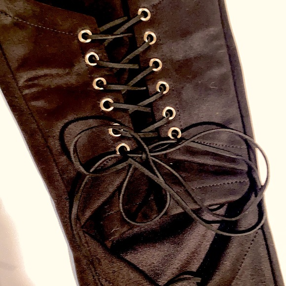 Punk Trash Royalty Faux suede lace up leggings - Picture 8 of 9